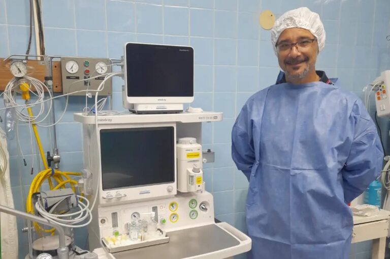 El Hospital «Julio de Vedia» recibió una Mesa de Anestesia