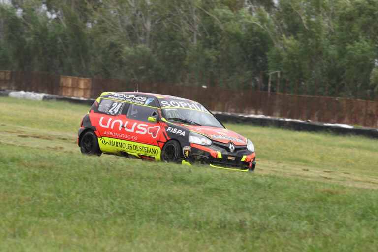 Clase 3, mejoró el auto de Francisco Martínez