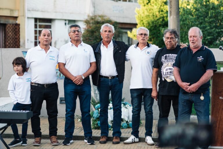 Emotivo acto en el 42º aniversario de Malvinas