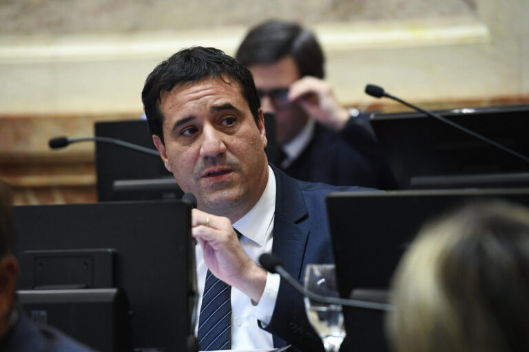 Abad: “hace falta recomponer el presupuesto de 60 Universidades Nacionales”