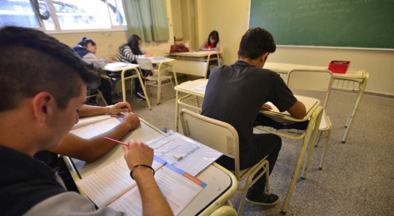 Claves para entender la reforma del secundario bonaerense