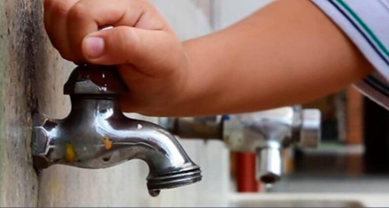 Piden informes por la potabilidad del agua en las escuelas