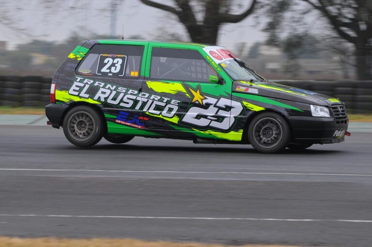 Turismo Pista Clase 1: remontada de Nicolás Ruiz