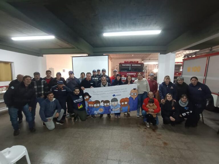 Bomberos de Quiroga: charla sobre TEA, CEA y TGD