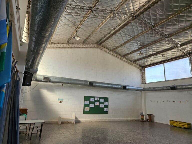 Se ejecutaron importantes obras de calefacción en establecimientos educativos