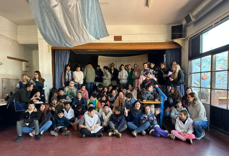 Festejo del 65 aniversario en la Escuela 501