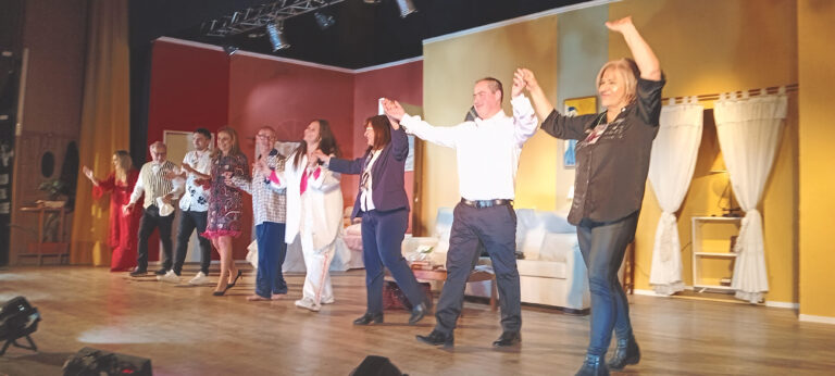 El Teatro de Cáritas se llevó muchos aplausos