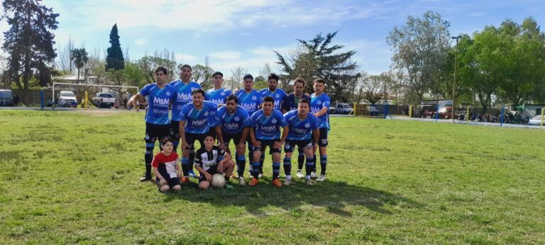 Ascenso: 12 de Octubre también se subió a la punta