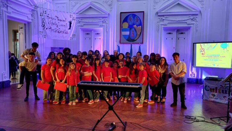 El Coro Santa Cecilia invita a “Tres Generaciones Cantan”