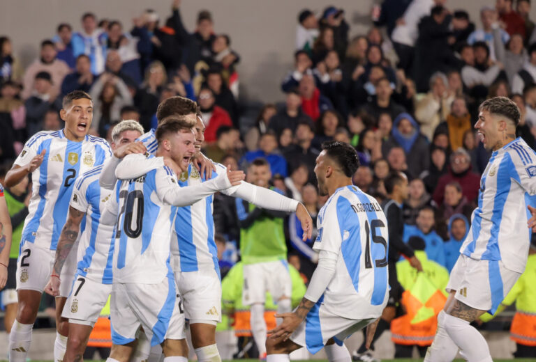 Eliminatorias: Argentina goleó a Chile 3 a 0