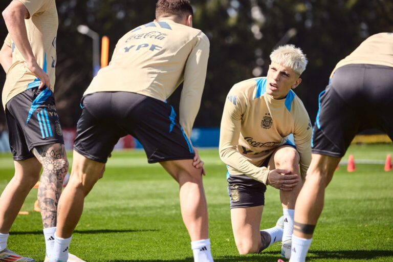 Eliminatorias: Argentina visita a Colombia