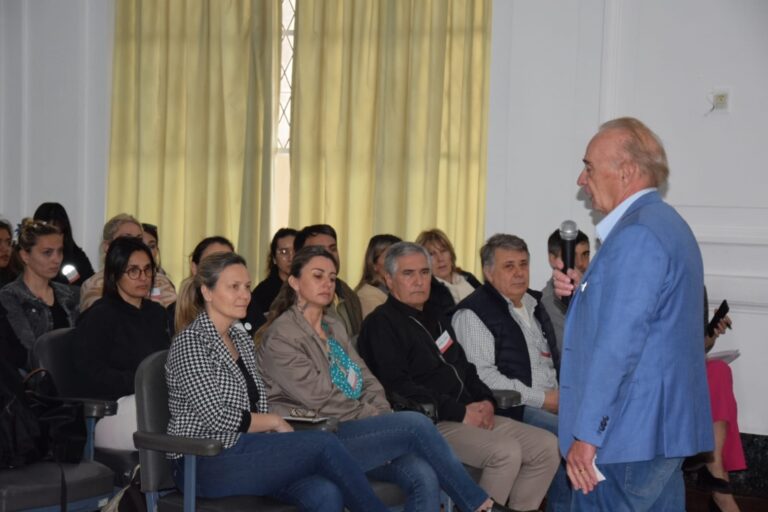25 años de ClySA se realizó la jornada de emergencias médicas