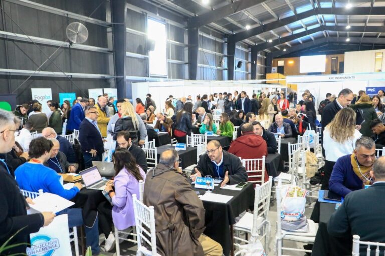 Maquinaria agrícola: la Provincia organiza una Ronda de Negocios internacional en Casares