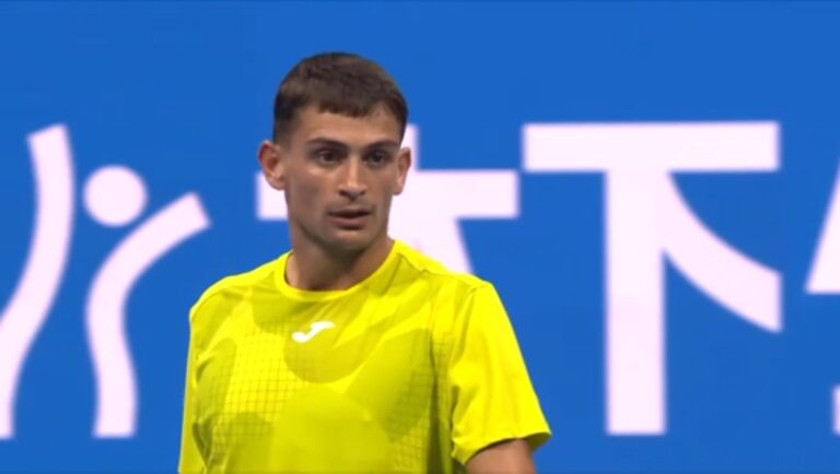 En Japón, Mariano Navone perdió ante el 17 del mundo