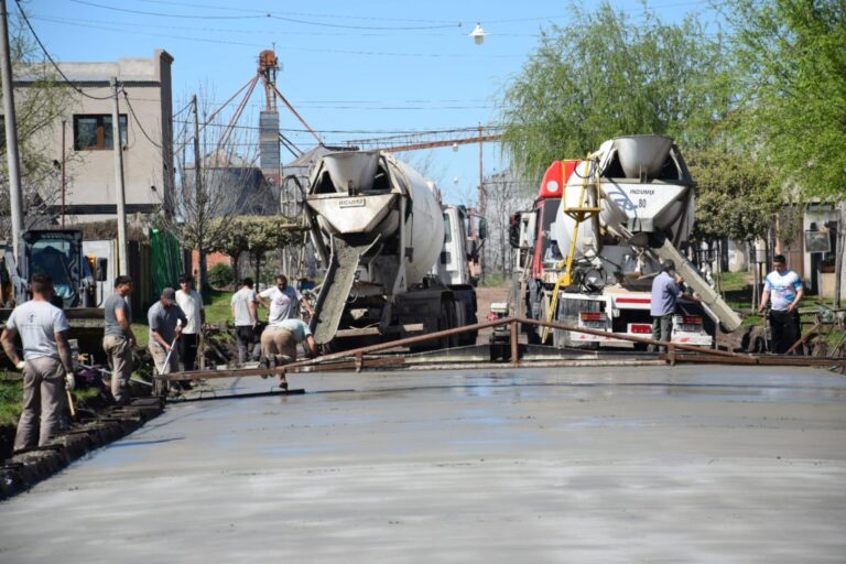 Pavimentación en calle Alberti