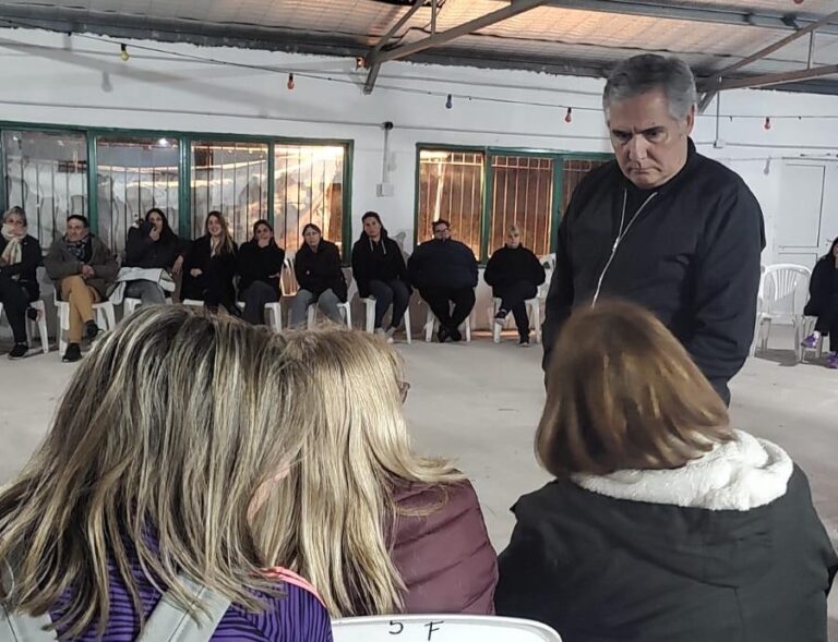 Seguridad: autoridades se reunieron con vecinos de Patricios