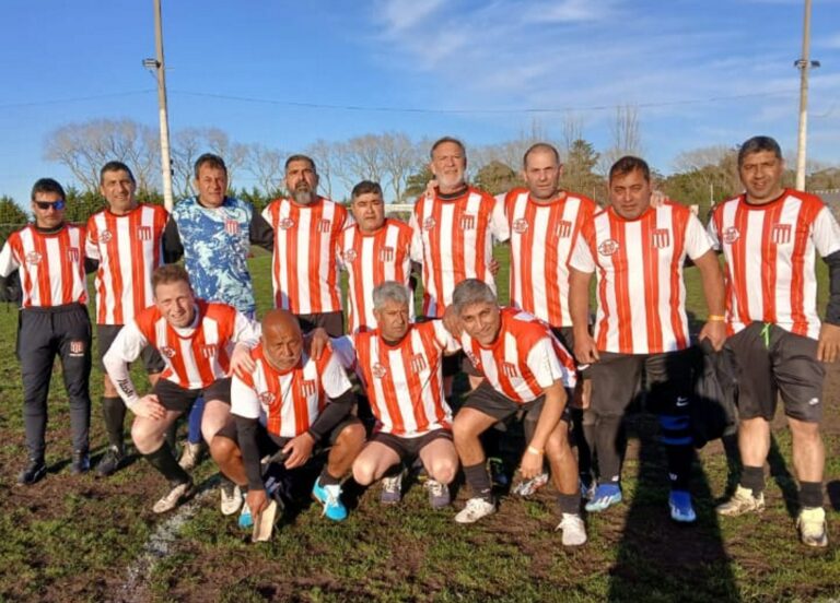 El equipo de Dudignac participó del Mundialito Senior de Mar del Plata
