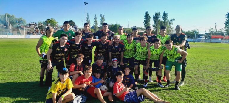 Agustín Alvarez se quedó con el clásico ante San Martín