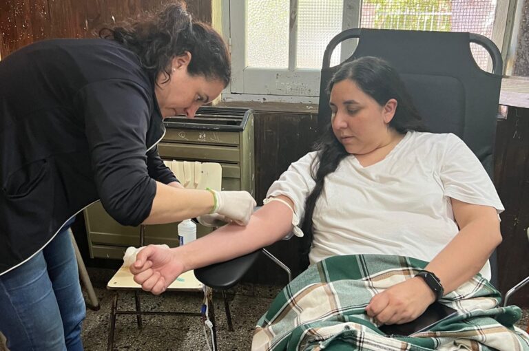 Muy buen aporte en la Colecta de sangre de Naón