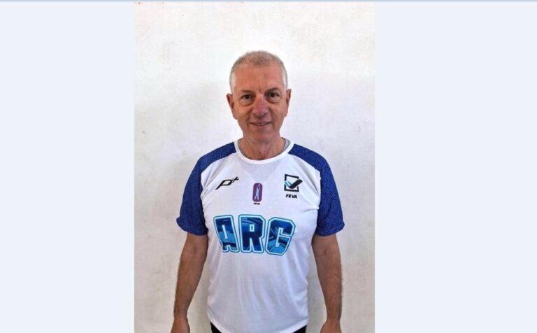Raúl Buono fue confirmado en la Selección Nacional de Newcom