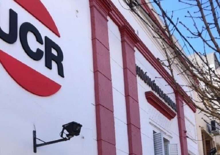 La UCR convoca a votar a sus afiliados