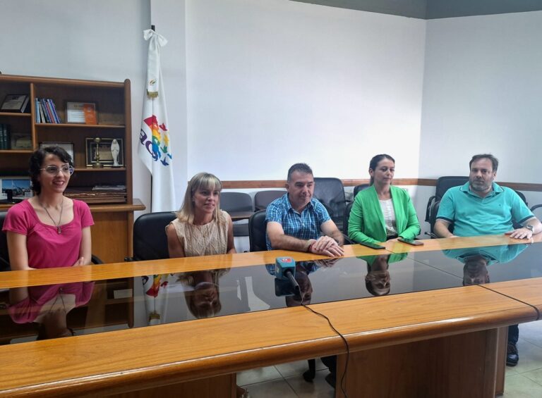 Sebastián Bortnik abordará el acoso en redes sociales