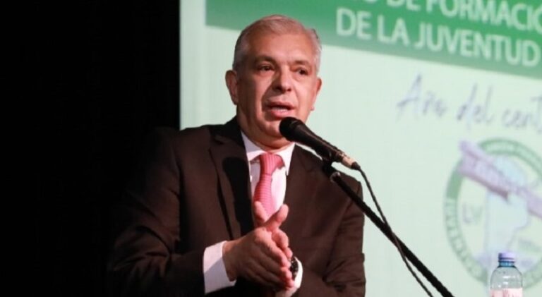 Julián Domínguez dará una charla