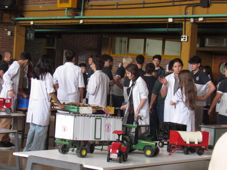 La EET Nº 2 realizó una nueva Expo Técnica