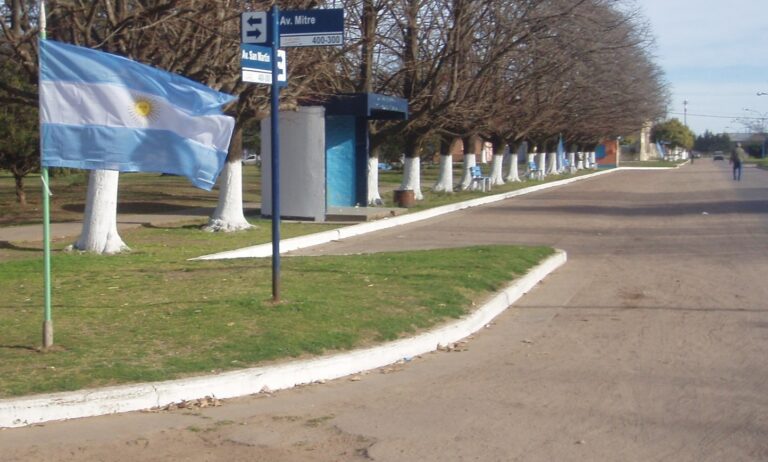 French arriba al 137 aniversario