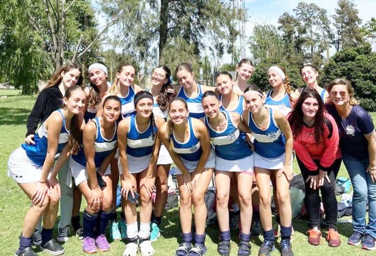Hockey Femenino: el Sub 19 de San Martín fue Subcampeón