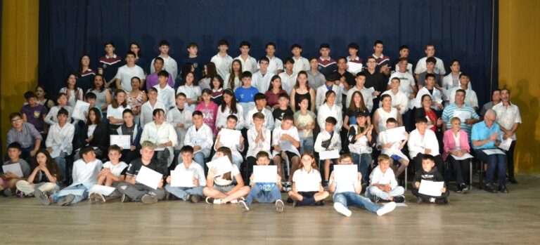 Los Mejores Compañeros recibieron los diplomas de Rotary Club