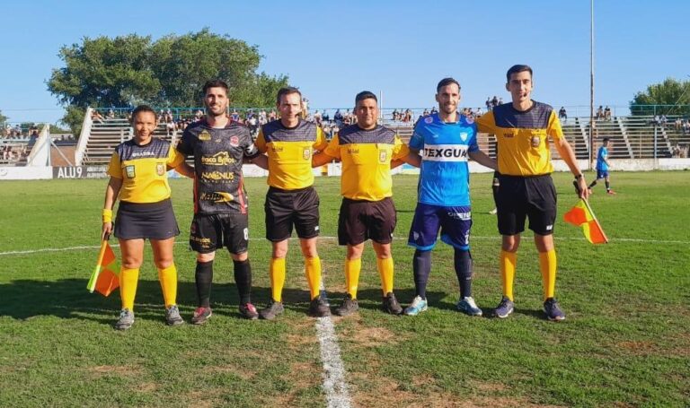 Partidos y árbitros de la Liga Nuevejuliense de Fútbol