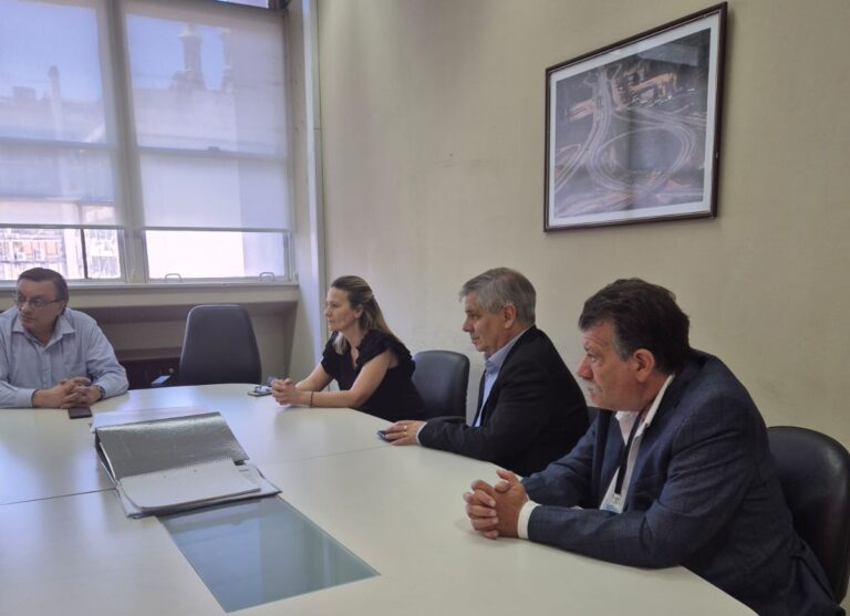Intendentes se reunieron en Vialidad por la obra Ruta 5