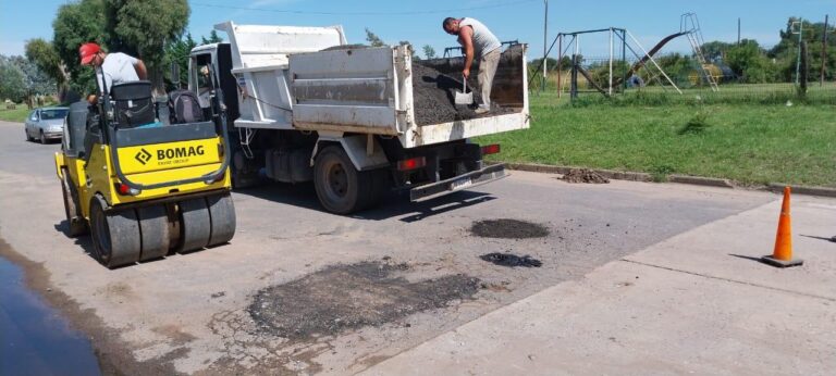 Bacheo en las calles de Quiroga