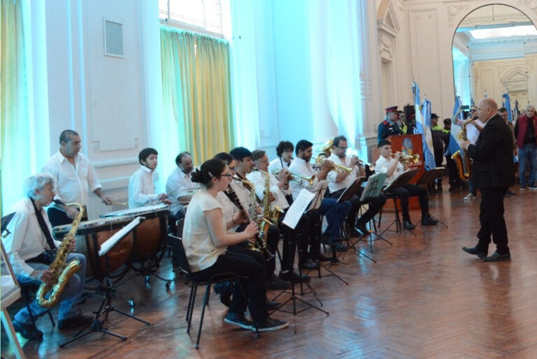 La Banda Municipal invita hoy al “Ensayo en la Vereda”