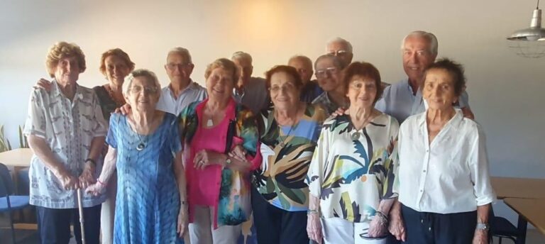 Se reunió la Promoción 54 de la Escuela Nacional de Comercio