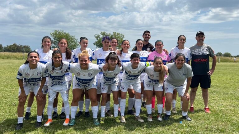 Fútbol Femenino: Libertad es puntero