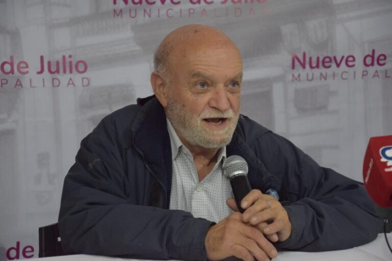 Encuentro sobre Historia: 9 de Julio presente