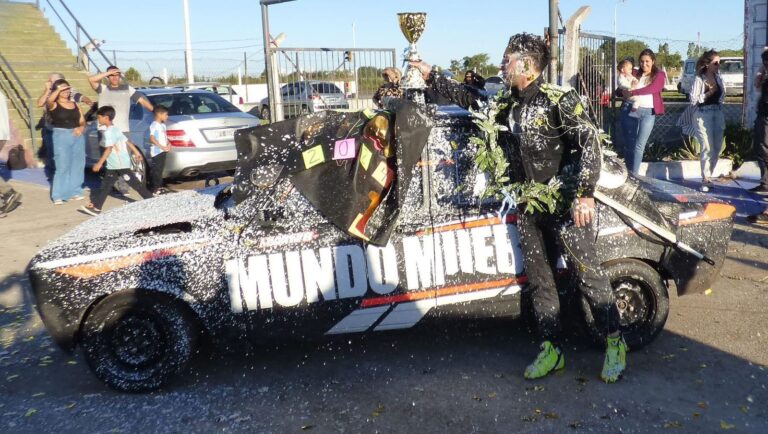 Turismo Promocional: campeones Franco Legnoverde y Waldemar Cabrera