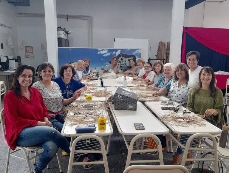 UP: más de 400 personas participaron en cursos y talleres