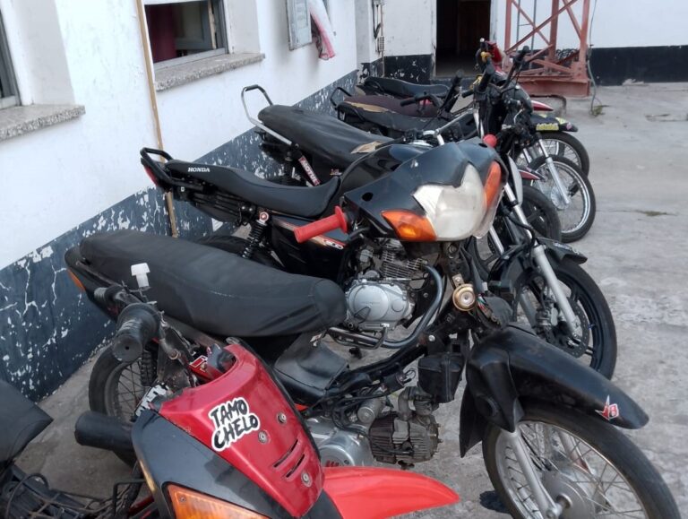 Se secuestraron 9 motos con escapes adulterados