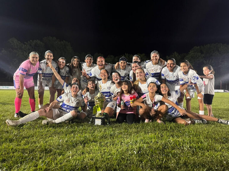 Fútbol Femenino: Libertad volvió a gritar Campeón