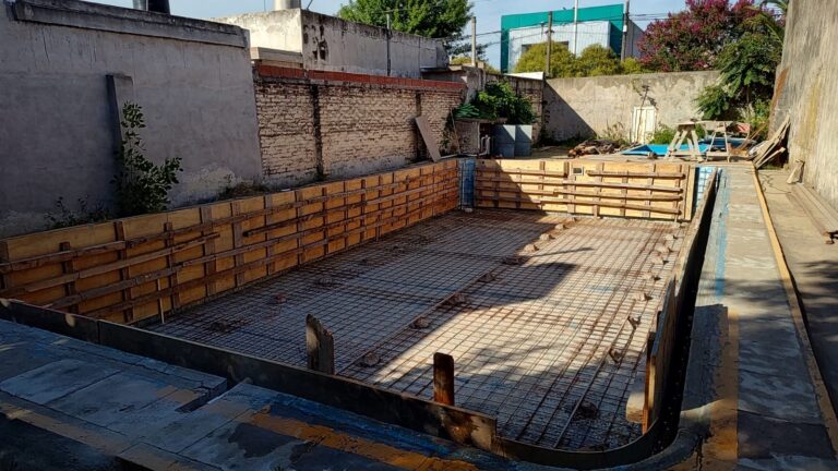 En Pibelandia se acondiciona la pileta