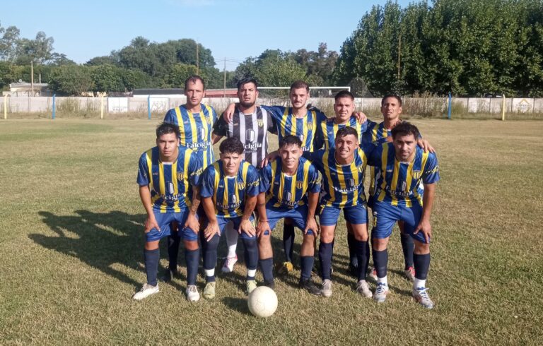 Ascenso: 18 de Octubre empezó ganando