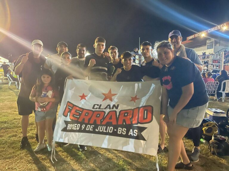 Boxeo: el Clan Ferrario estuvo presente en Bolívar