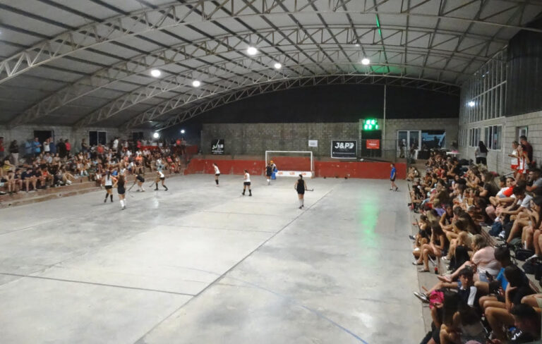 Hockey Pista: se disputó la 12º edición en Atlético