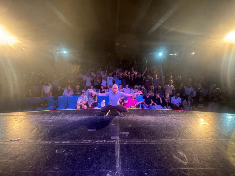 Pablo Picotto: más de 10 mil kilómetros de humor