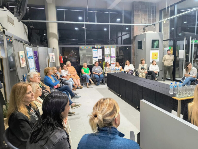 8M: actividad institucional en Banco Credicoop