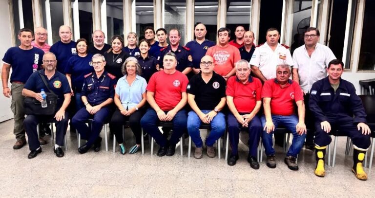 Bomberos: Del Castillo sigue presidiendo la Región Centro Oeste