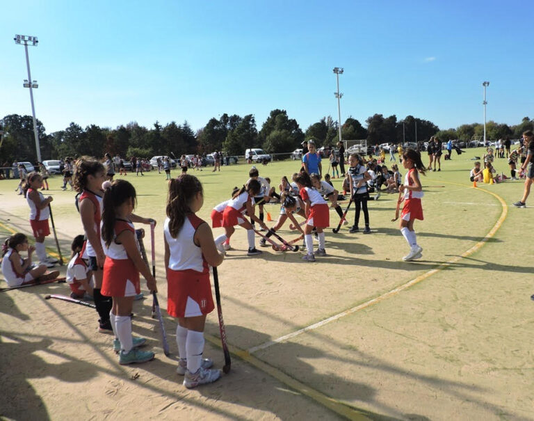 Encuentro Zonal de Mini Hockey en Atlético 9 de Julio